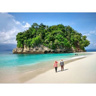 Pulau Mincau,Salah satu objek wisata di kabupaten simeulue