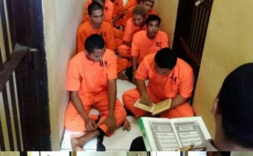 Sat Binmas Polres Simeulue Berikan Pembinaan Bimbingan Rohani Dan Mental Kepada Tahanan Di Rutan Mapolres Simeulue.