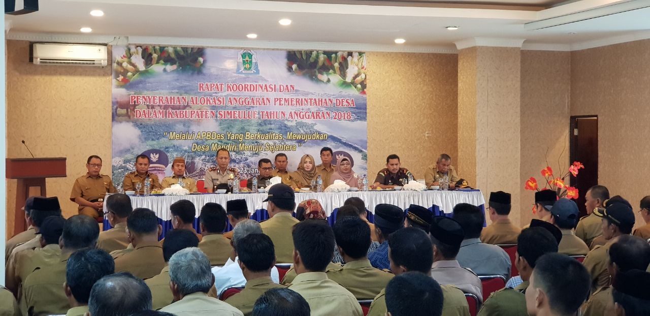 Pada Saat Kapolres Simeulue Hadiri Rapat Koordinasi Penyerahan Anggaran Pemerintah Desa Dalam Kab.Simeulue. ,