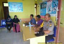 Bhabinkamtibmas Polsek Simbar Hadiri Rapat Musyawarah Desa Dalam Rangka Penyusunan RKPDes 2018