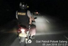 Beri Rasa Aman Dan Nyaman Di Bulan Ramadhan,Anggota Polsek Salang Laksanakan Patroli Dialogis Malam Hari