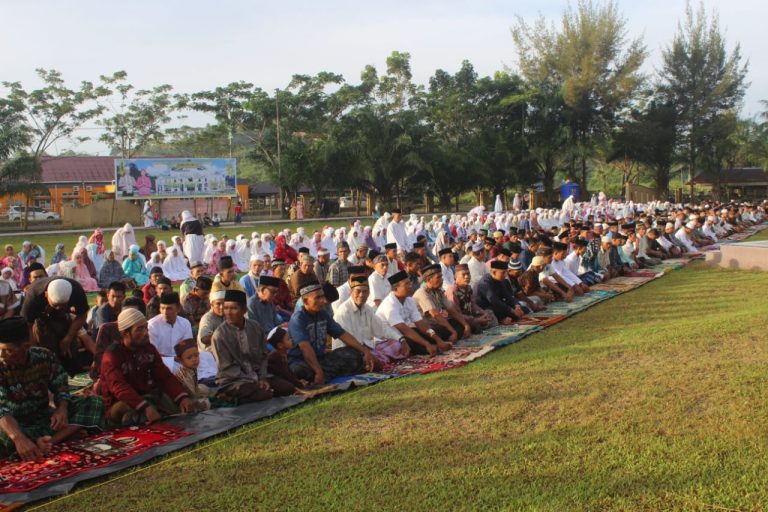 Sambut Idul Fitri 1439-H Polres Simeulue Shalat Ied  