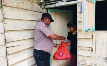 Rasa Syukur Aiptu Ferry Afrizal S. Well Berikan Bantuan Kepada Anak Yatim