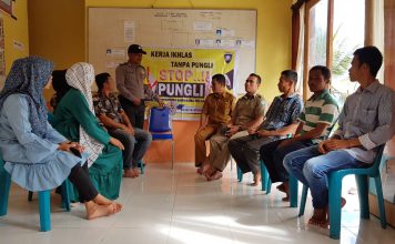 Seluruh Bhabinkamtibmas Polsek Jajaran Polres Simeulue melaksanakan Sosialisasi Saber Pungli.