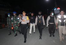 JAM MALAM BERLAKU. Tim Gabungan Lakukan Patroli Penyisiran Seputaran Kota Sinabang