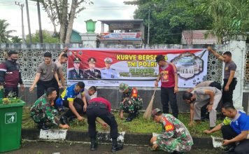 KURVE BERSAMA TNI / POLRI DIMESJID KHALILULLAH SINABANG