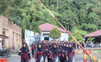 PERSONEL POLRES SIMEULUE LAKSANAKAN JALAN SANTAI & SENAM BERSAMA UNTUK KEBUGARAN