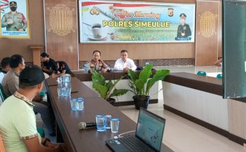 KAPOLRES SIMEULUE MENGINISIASI PROGRAM PENGEMBANGAN TEKNOLOGI VWALL /REKAYAS OMBAK SEPANJANG TAHUN DI SIMEULUE