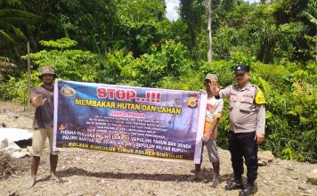 Bhabinkamtibmas Polres Simeulue Gencar Sosialisasikan Cegah Karhutla