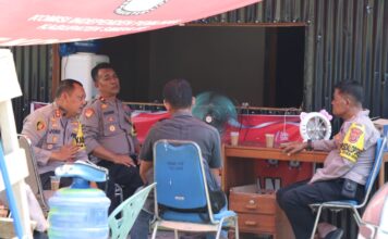 Kapolres Simeulue Memantau Pergeseran Kotak Suara Pemilu 2024