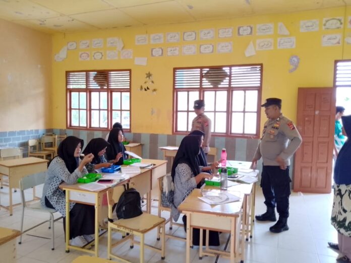 3cc2f81a-6024-4c11-879a-5dd6e3ba9c1c