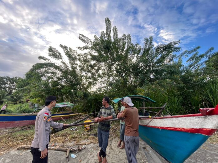 f2cb5f16-11e2-4e64-8fb5-4ee75ef4ada5