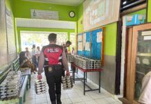 PATROLI RUTIN SAT SAMAPTA POLRES SIMEULUE CEGAH GANGGUAN KAMTIBMAS DI KOTA SINABANG