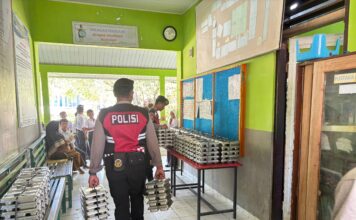 PATROLI RUTIN SAT SAMAPTA POLRES SIMEULUE CEGAH GANGGUAN KAMTIBMAS DI KOTA SINABANG