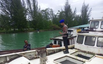 SAT POLAIRUD POLRES SIMEULUE GELAR PATROLI SAMBANG NELAYAN DALAM RANGKA KRYD ANTISIPASI GUANTIBMAS