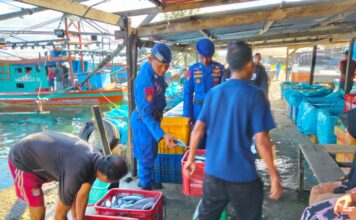 POLRES SIMEULUE LAKSANAKAN PATROLI SAMBANG NELAYAN ANTISIPASI GUANTIBMAS