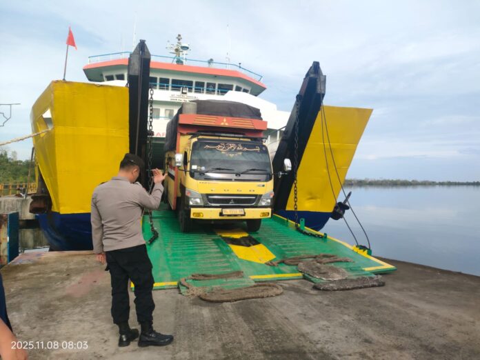 833f6cfb-b860-4261-8873-8ca6b0a1db88