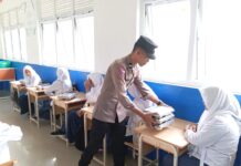 POLSEK TEUPAH BARAT MONITORING PEMBAGIAN MAKAN BERGIZI GRATIS (MBG) UNTUK PELAJAR DI KECAMATAN TEUPAH BARAT