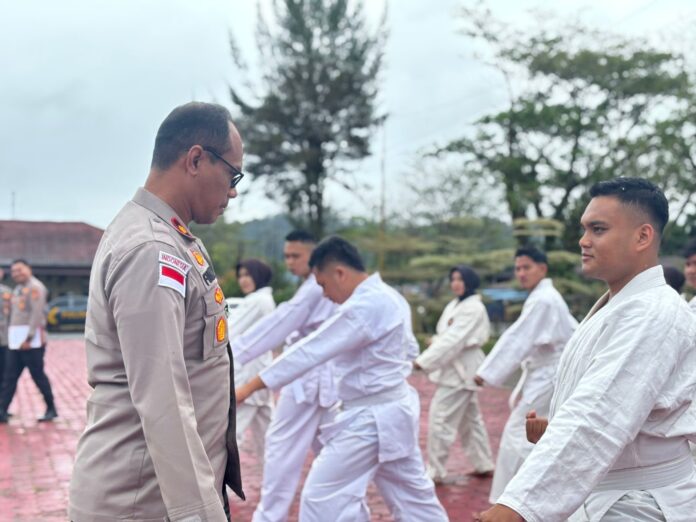 9eadb1df-35b2-4449-9b52-0ae093f2a1ea