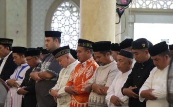 KAPOLRES SIMEULUE MELAKSANAKAN SHALAT IDUL FITRI 1447 H