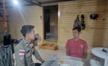 POLSEK TELUK DALAM GELAR PATROLI KRYD DAN SOSIALISASI KARHUTLA UNTUK JAGA KAMTIBMAS