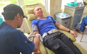 POLANTAS KARIB UNTUK MASYARAKAT, SAT LANTAS POLRES SIMEULUE GELAR BAKTI KESEHATAN DONOR DARAH