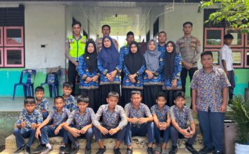 Sat Binmas dan Sat Lantas Polres Simeulue Gelar Saweu Sikula, Edukasi Pelajar tentang Kamtibmas