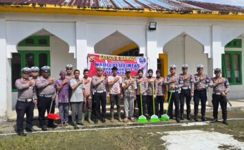 POLANTAS KARIB UNTUK MASYARAKAT, SAT LANTAS POLRES SIMEULUE GELAR BAKTI SOSIAL SAMBUT HARI LALU LINTAS BHAYANGKARA KE-71