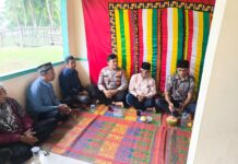 Polsek Teupah Barat Hadiri Peringatan Maulid Nabi Muhammad SAW 1448 H di Desa Naibos