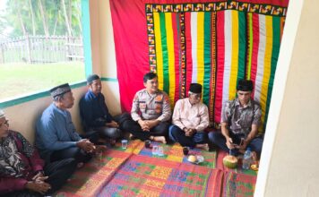 Polsek Teupah Barat Hadiri Peringatan Maulid Nabi Muhammad SAW 1448 H di Desa Naibos