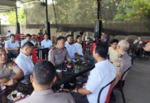 Polres Simeulue Gelar Kumpul Bersama Masyarakat, Sosialisasikan Perlinsos untuk Calon Penerima Bantuan Tahun 2027